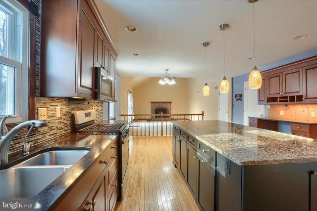 22 TEABERRY DRIVE, Carlisle, PA 17015