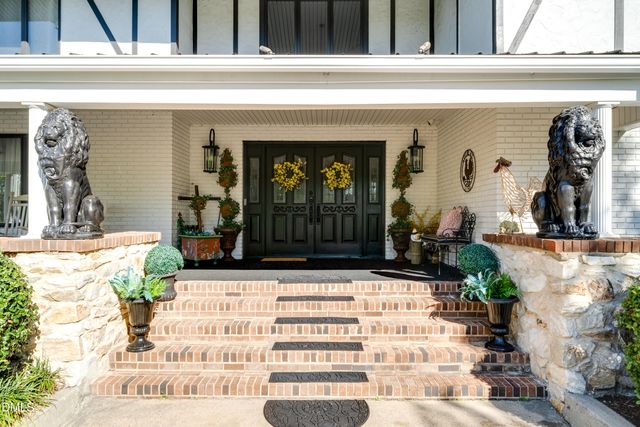 474 E Barefoot Road, Newton Grove, NC 28366