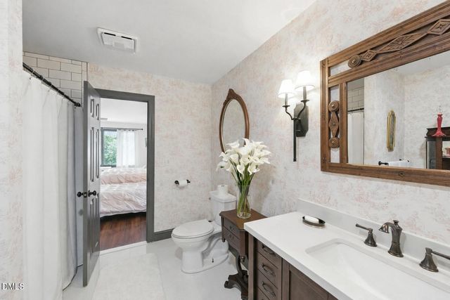 474 E Barefoot Road, Newton Grove, NC 28366
