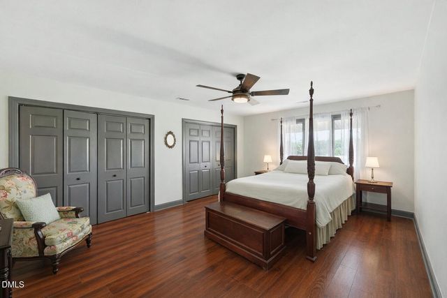 474 E Barefoot Road, Newton Grove, NC 28366