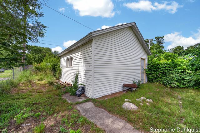 326 Mason Avenue, Muskegon City, MI 49441