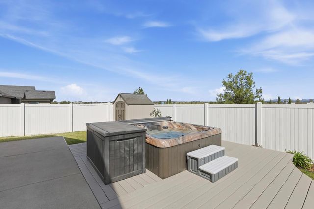 12802 W 1st Ave, Airway Heights, WA 99001