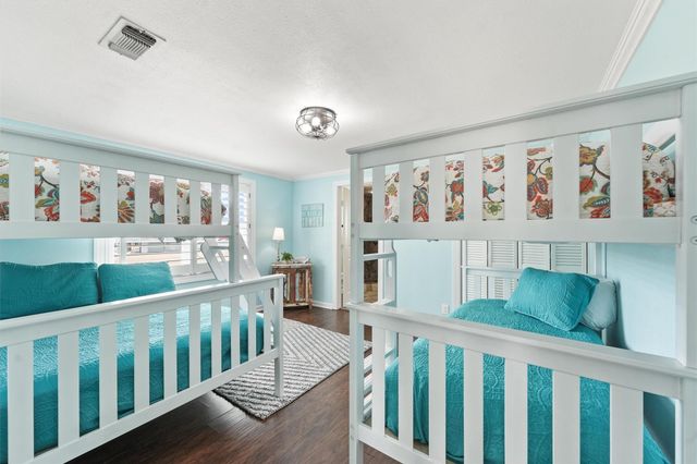 16634 Jamaica Beach Road, Jamaica Beach, TX 77554