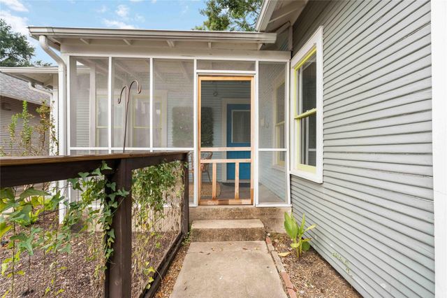 1222 Arlington Street, Houston, TX 77008