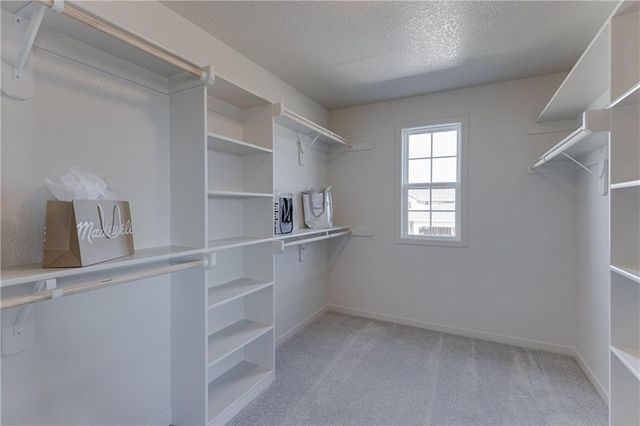 16410 S Elmridge Street, Olathe, KS 66062