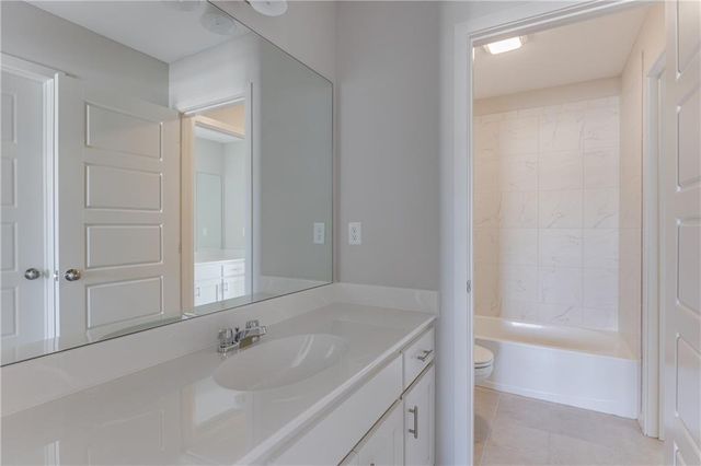 16410 S Elmridge Street, Olathe, KS 66062