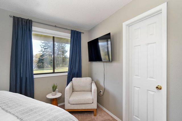 237 Daisy Lane, Lampe, MO 65681