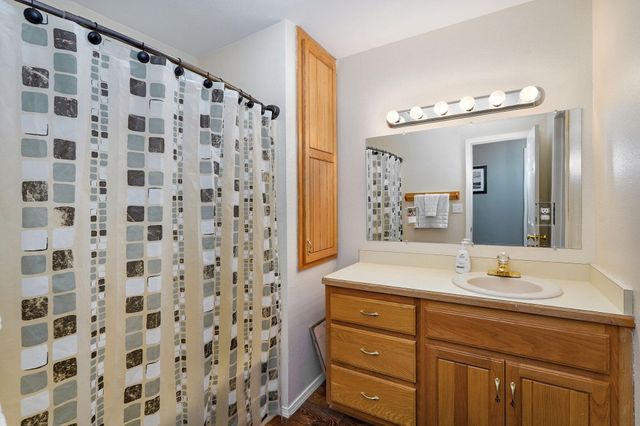 237 Daisy Lane, Lampe, MO 65681