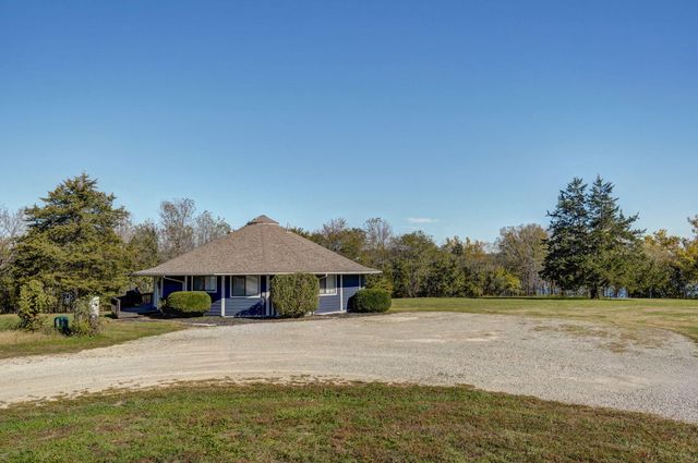 237 Daisy Lane, Lampe, MO 65681