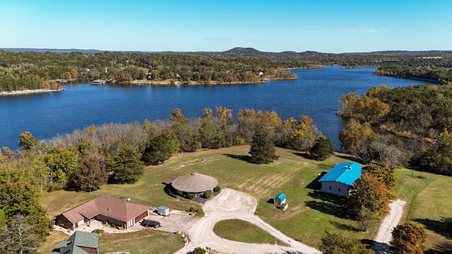 237 Daisy Lane, Lampe, MO 65681