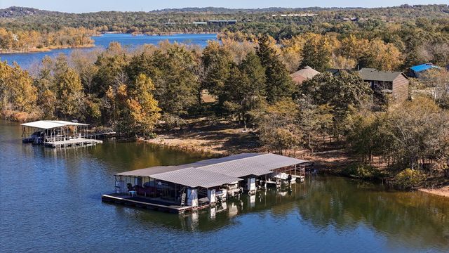 237 Daisy Lane, Lampe, MO 65681