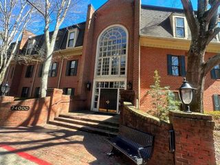 24216 Plantation Drive # 216, Atlanta, GA 30324