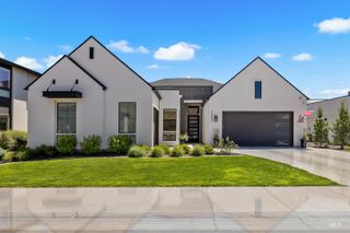 5883 E Marmount Ct, Boise, ID 83716