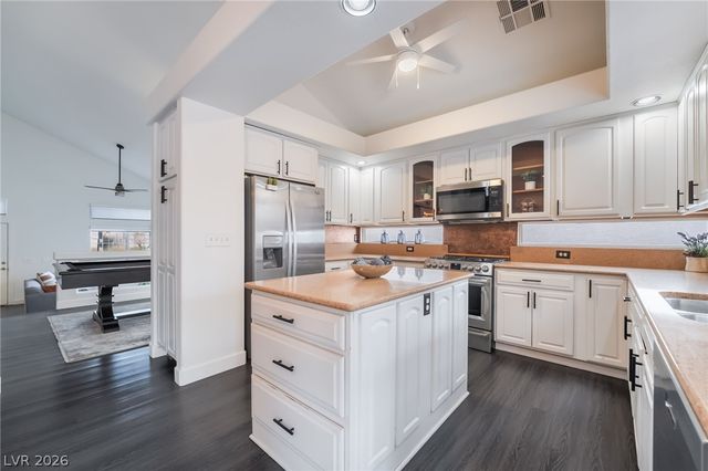 1851 Silver Cactus Court, Las Vegas, NV 89183