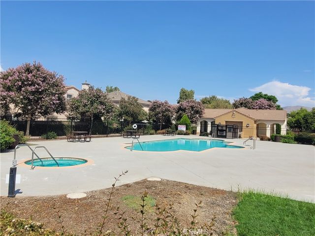 4022 Sutton Court, Riverside, CA 92501