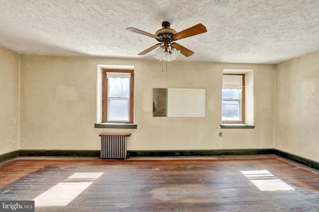 1250 NEW PHILADELPHIA RD, Pottstown, PA 19465