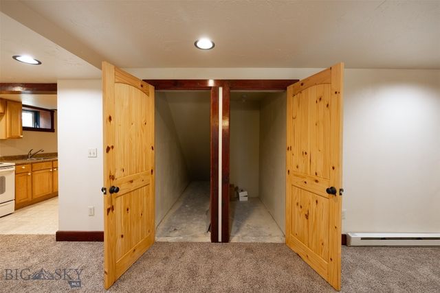 422 N 11th, Bozeman, MT 59715