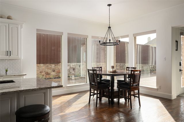 2312 Maidens Castle Drive, Lewisville, TX 75056