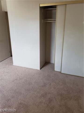 4231 White Sands Avenue, Las Vegas, NV 89121