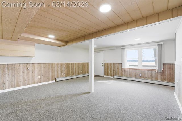 978 Ridge Court, Chelsea, MI 48118