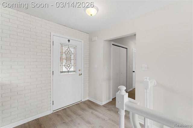 978 Ridge Court, Chelsea, MI 48118