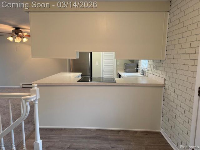 978 Ridge Court, Chelsea, MI 48118