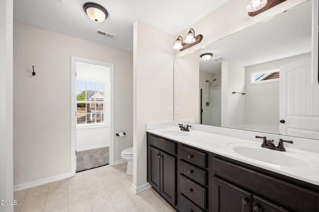 305 E Webber Lane, Clayton, NC 27527