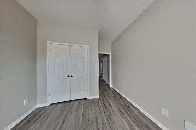 10726 Perigrine Drive, Houston, TX 77065