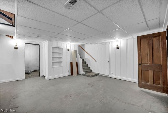 2717 Derbyshire Road, Cleveland Heights, OH 44106