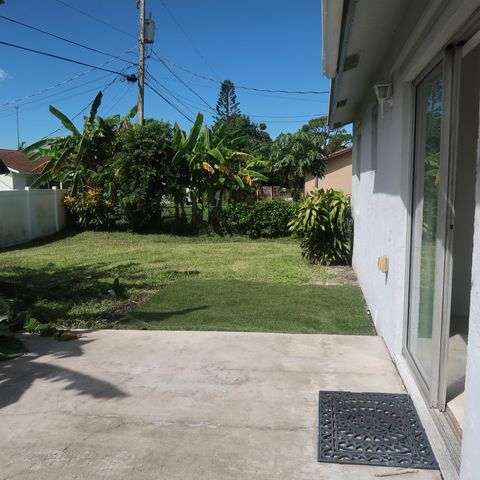 9052 MELODY Road, Lake Worth, FL 33467