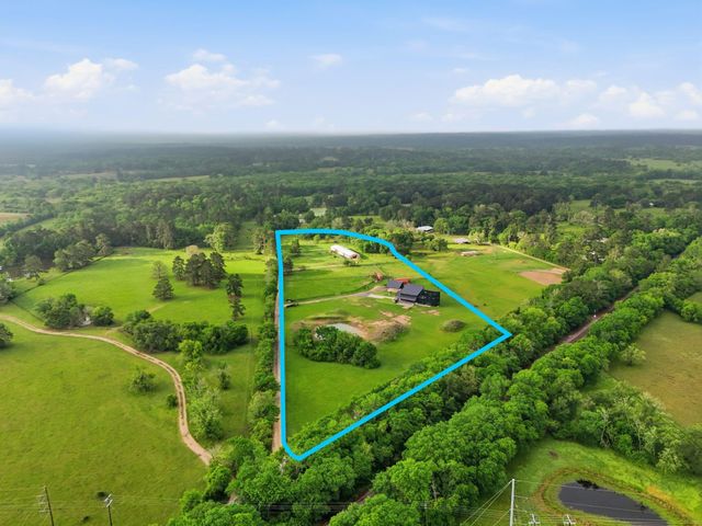 2743 Bobville Rd, Montgomery, TX 77316