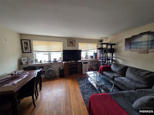 1449 Teaneck Road, Teaneck, NJ 07666