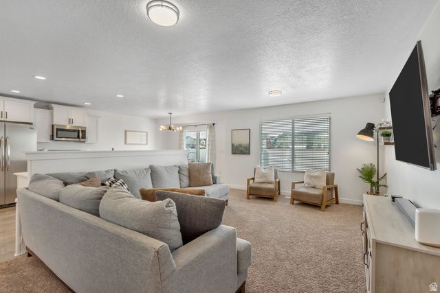 427 S SUNLAND WAY, Saratoga Springs, UT 84045