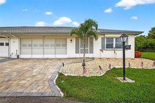 2201 HARTLEBURY WAY 2201, Sun City Center, FL 33573