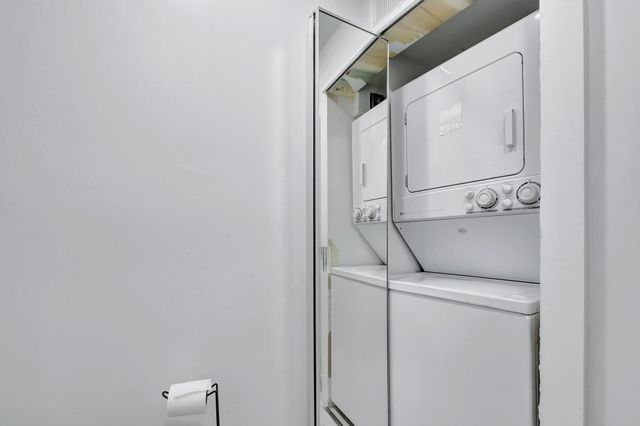 459 Piedmont J, Delray Beach, FL 33484