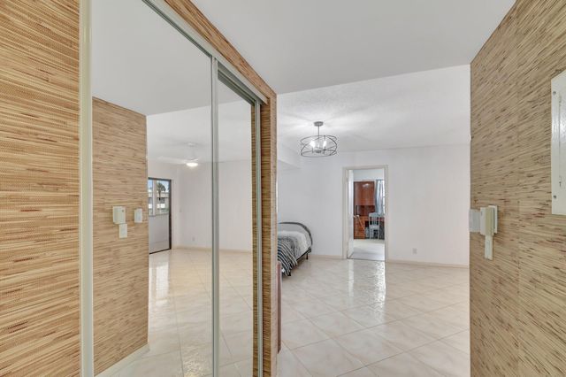 459 Piedmont J, Delray Beach, FL 33484