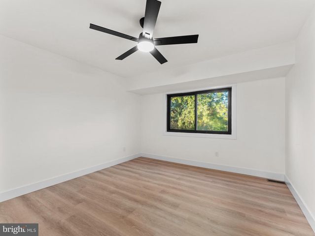 322 TWIN RIVERS, East Windsor, NJ 08520