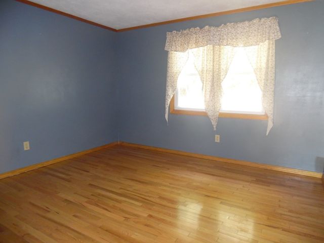 21 Burnside Drive, Swansea, MA 02777