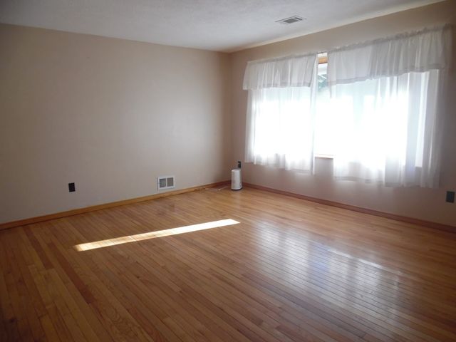 21 Burnside Drive, Swansea, MA 02777