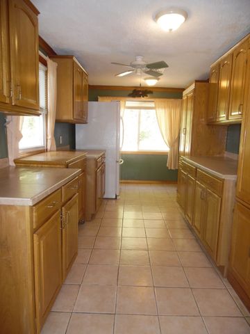 21 Burnside Drive, Swansea, MA 02777