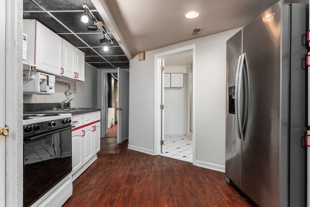 54 N Woodland Avenue, Columbus, OH 43203