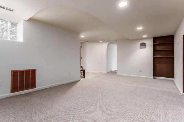 54 N Woodland Avenue, Columbus, OH 43203