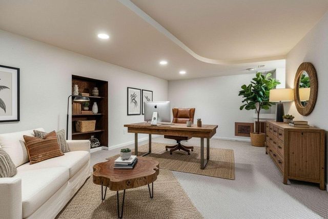 54 N Woodland Avenue, Columbus, OH 43203