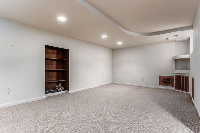 54 N Woodland Avenue, Columbus, OH 43203