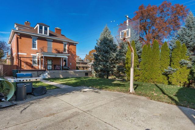 54 N Woodland Avenue, Columbus, OH 43203