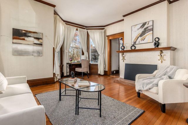 54 N Woodland Avenue, Columbus, OH 43203