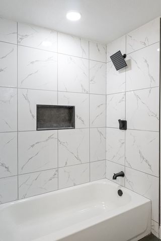 302 Suzanne Street, Palmer, TX 75152