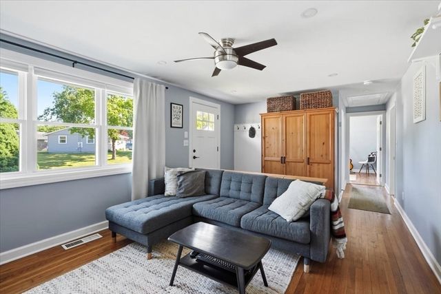 72 Josh Gray Rd, Rockland, MA 02370