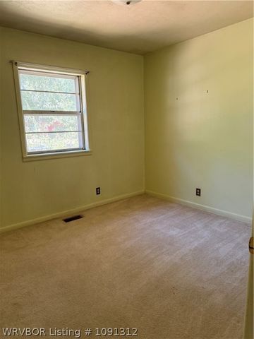 4418 Fern Avenue, Van Buren, AR 72956