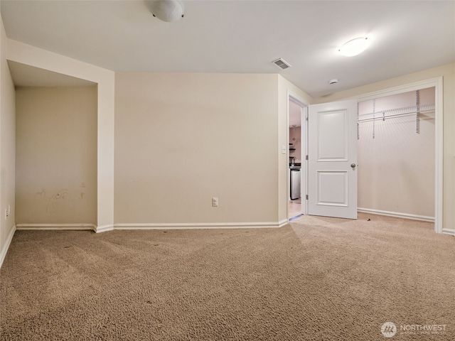 8424 East Side Drive NE, Tacoma, WA 98422